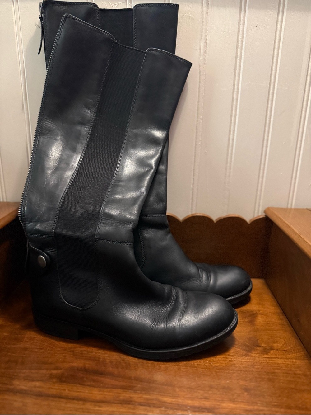 Franco Sarto Black Leather Heeled Chelsea Boots
